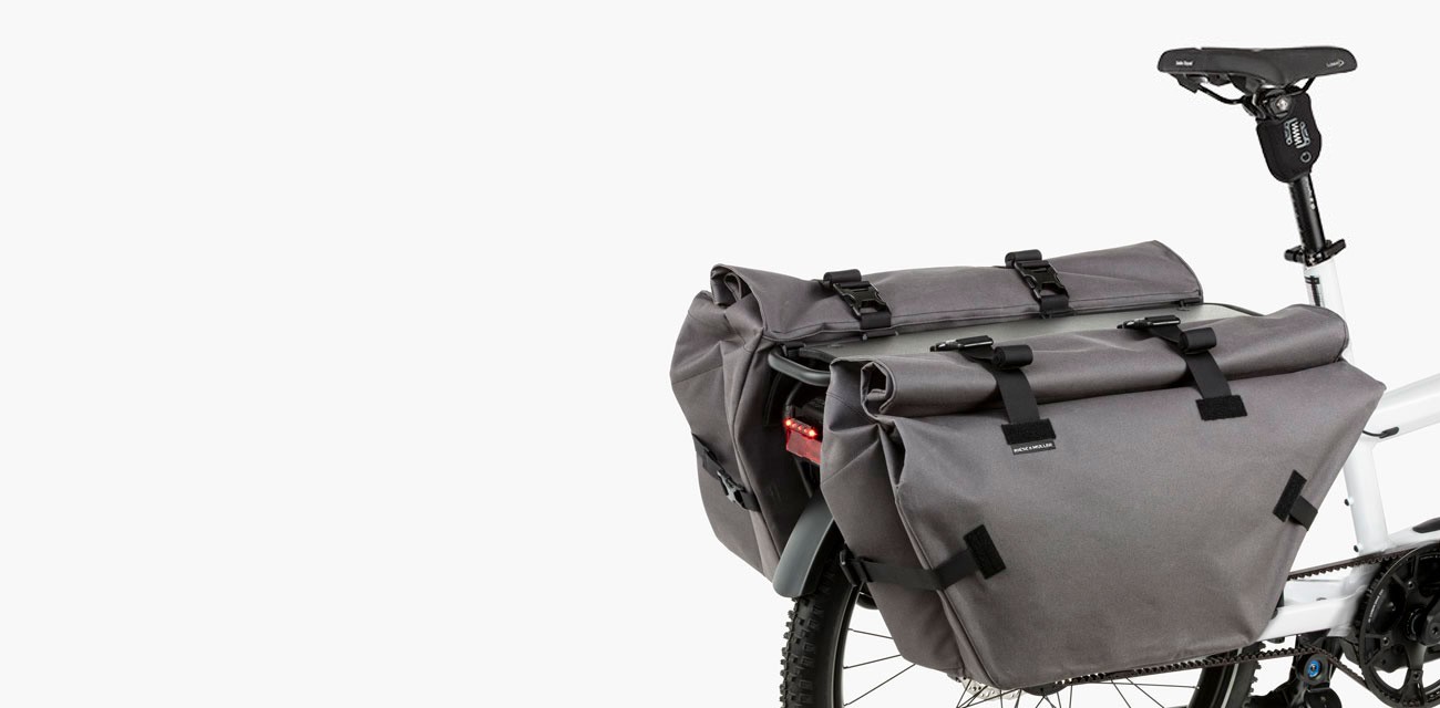 Riese and Mueller Multicharger3 Mixte Cargo kit with two bags